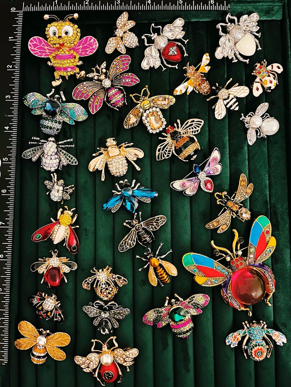 30Pcs Ornate Honeybee Brooch Lot Statement Rhinestone Enamel Bee Pin Collection